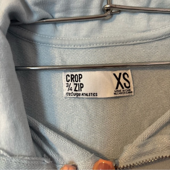 #0064 Sky‎ Blue Cropped Zip-Up Sweatshirt - Picture 3 of 3